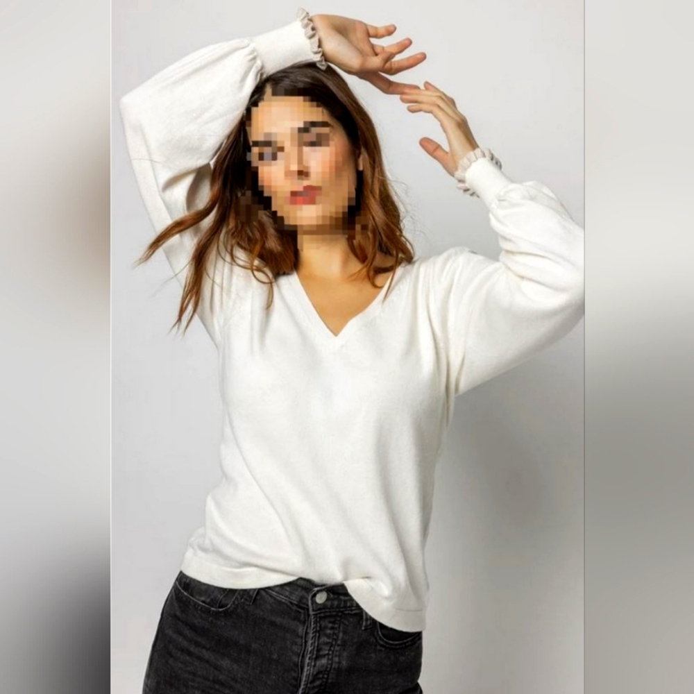 Lilla P Puff Sleeve V-Neck Sweater